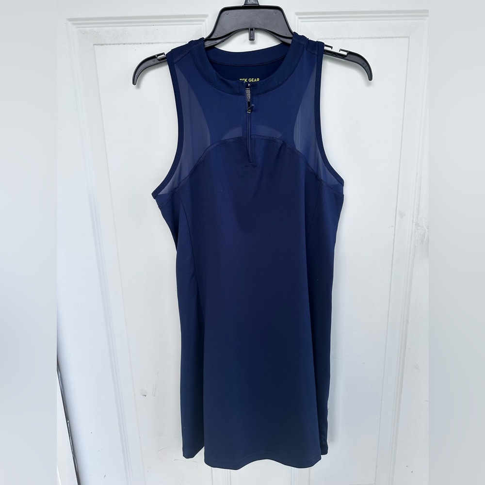 Navy Sleeveless Athletic Dress

Women's Tek Gear dress size medium